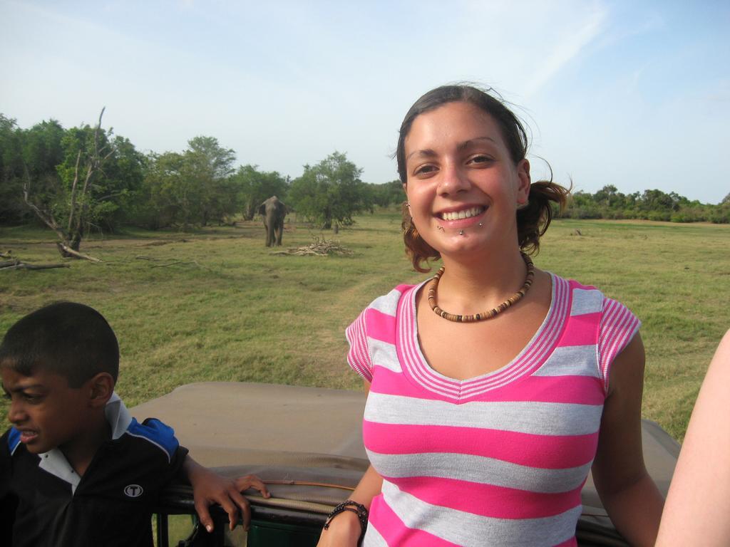 Risenlak Holiday Resort Polonnaruwa Eksteriør bilde