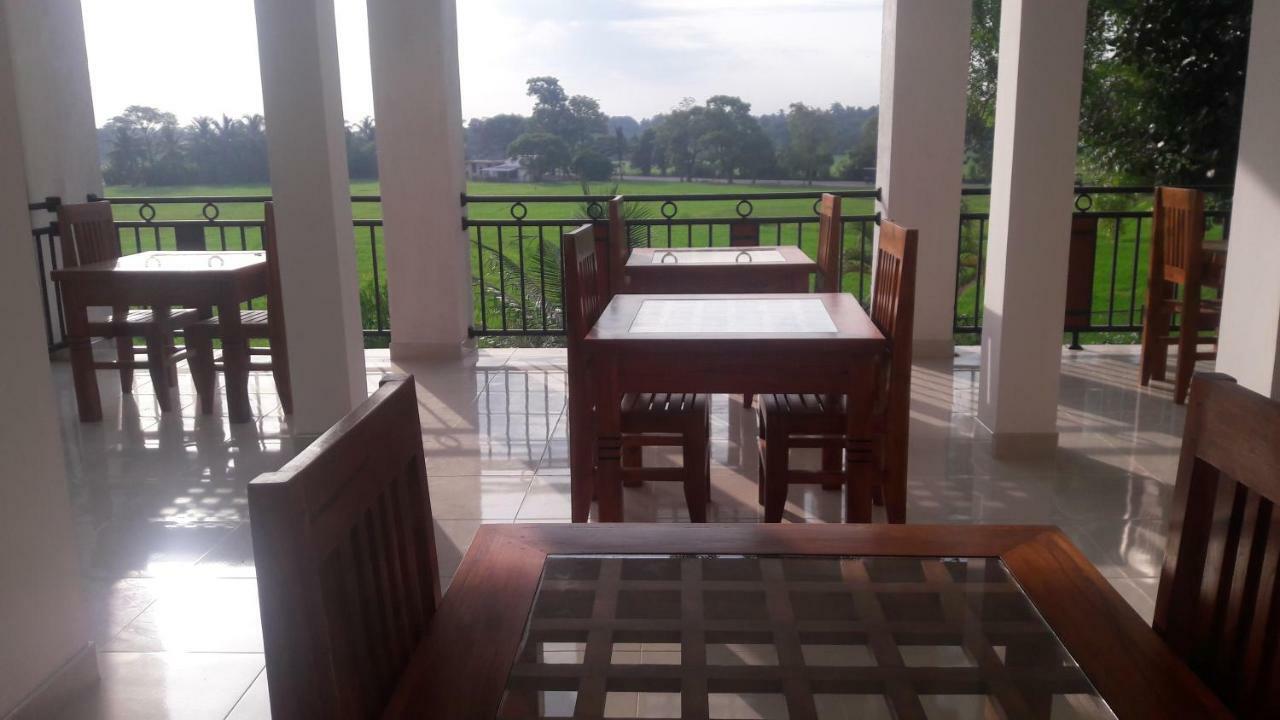 Risenlak Holiday Resort Polonnaruwa Eksteriør bilde