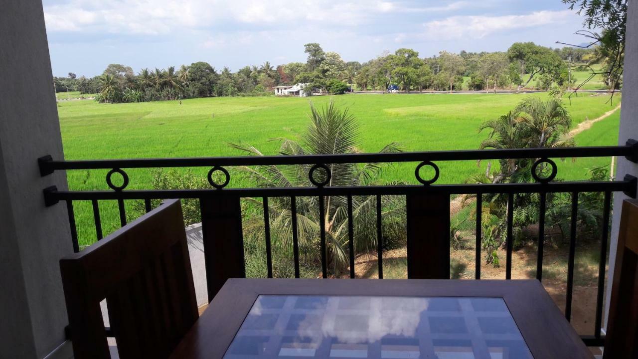 Risenlak Holiday Resort Polonnaruwa Eksteriør bilde